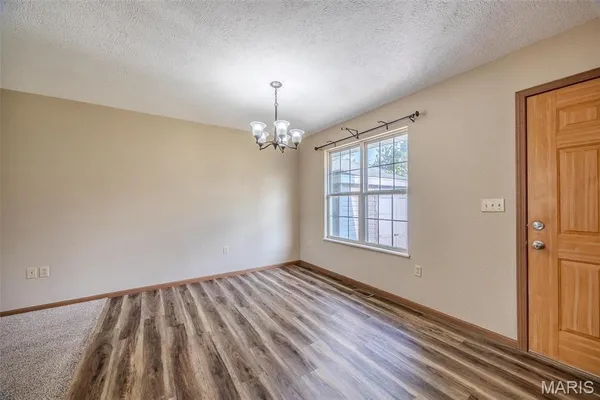 $205,000 | 1129 Lacy Drive, Lebanon, MO 65536