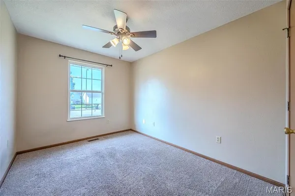 $205,000 | 1129 Lacy Drive, Lebanon, MO 65536