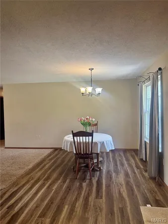 $205,000 | 1129 Lacy Drive, Lebanon, MO 65536