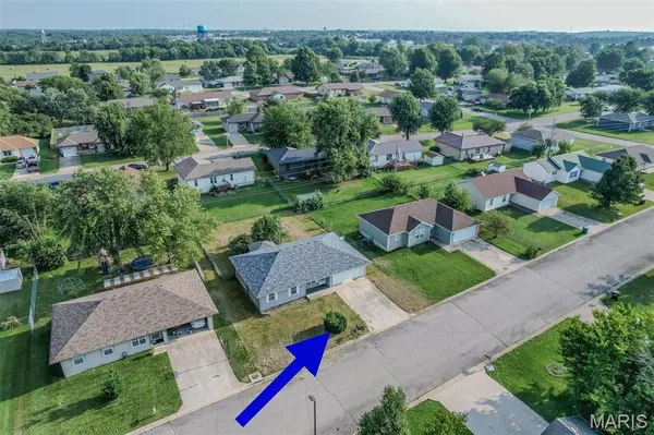 $205,000 | 1129 Lacy Drive, Lebanon, MO 65536