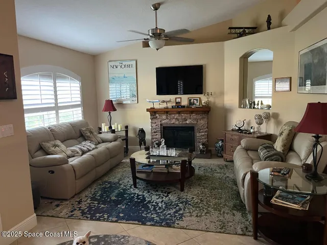 $785,000 | 7100 Hacienda Drive, Grant, FL 32949