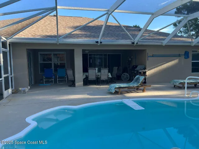 $785,000 | 7100 Hacienda Drive, Grant, FL 32949