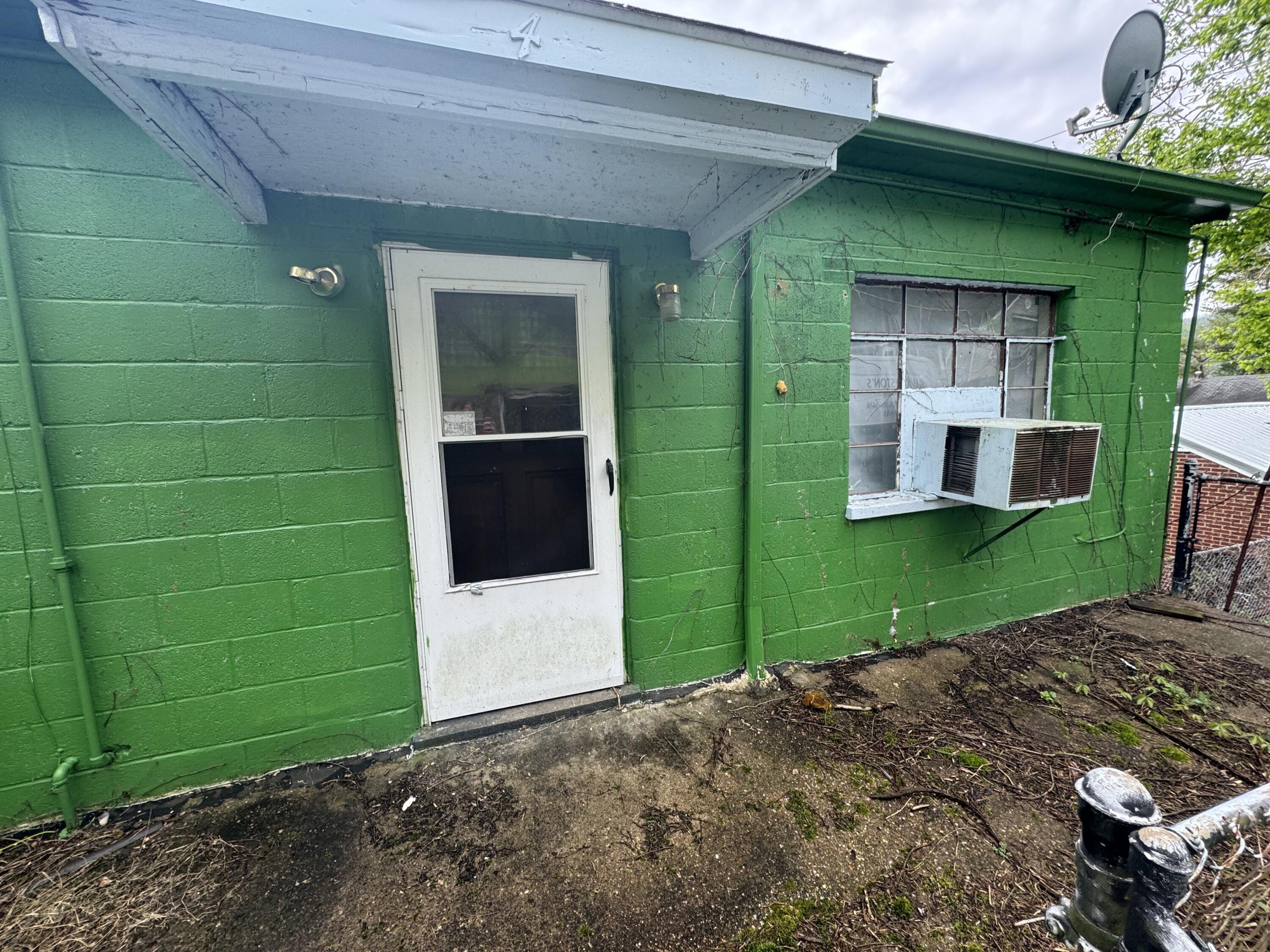 172 Fallsview West Road Alloy, WV 25002 - Photo 18 of 20 Gallery Image 18