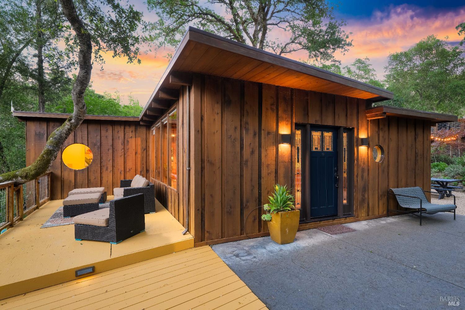 116 Hill Road Glen Ellen, CA 95442 - Photo 3 of 48 Mid-century lines