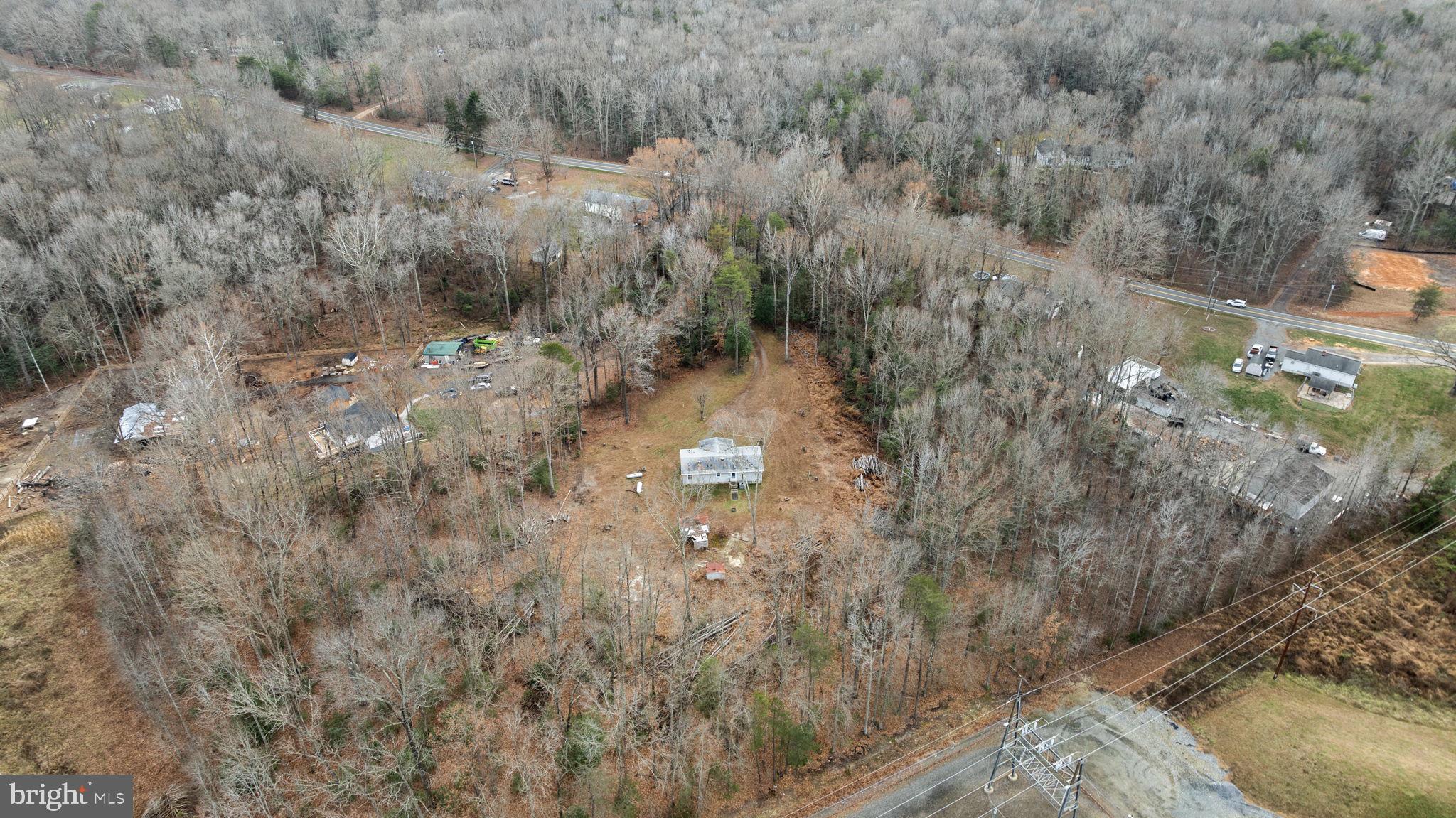 9523 Brock Road Spotsylvania, VA 22553 - Photo 42 of 44 a view of a yard