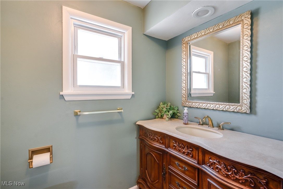 597 Herbert Road Akron, OH 44312 - Photo 22 of 34 Gallery Image 22
