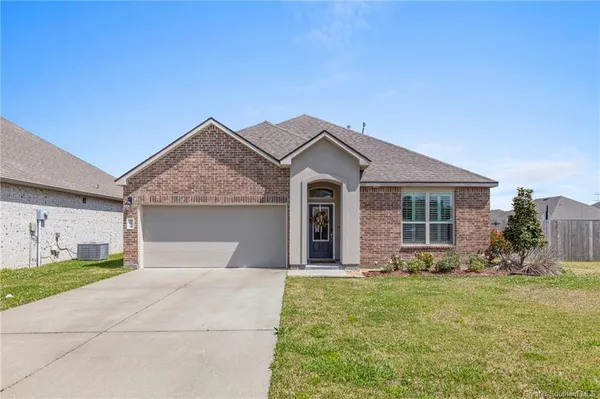 $2,000 | 294 Windsor Woods, Sulphur, LA 70665