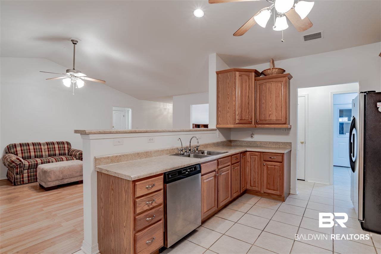 11113 Starling Court Lillian, AL 36549 - Photo 16 of 31