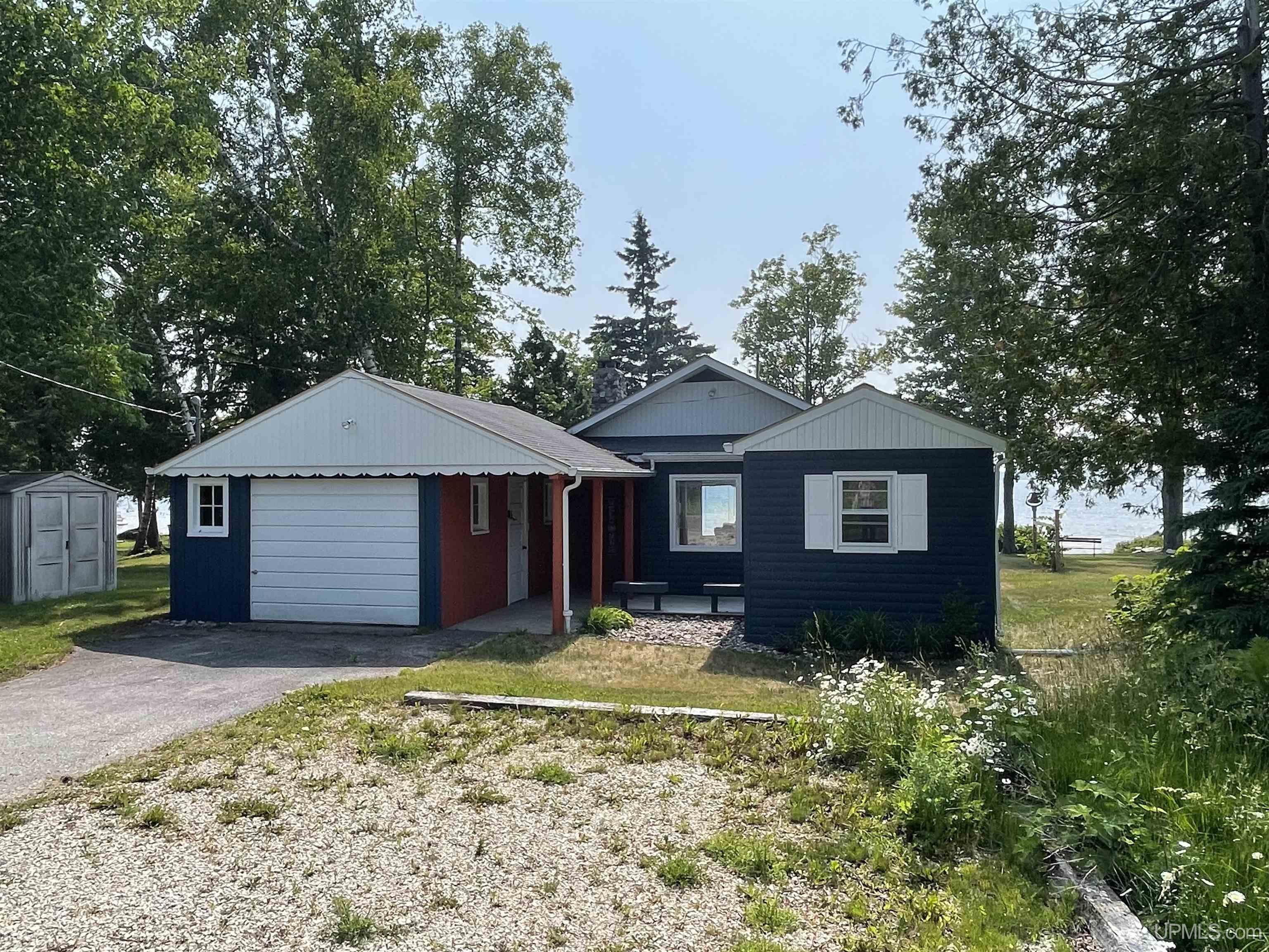 869 N East Gulliver Lake Road Gulliver, MI 49840 - Photo 33 of 44