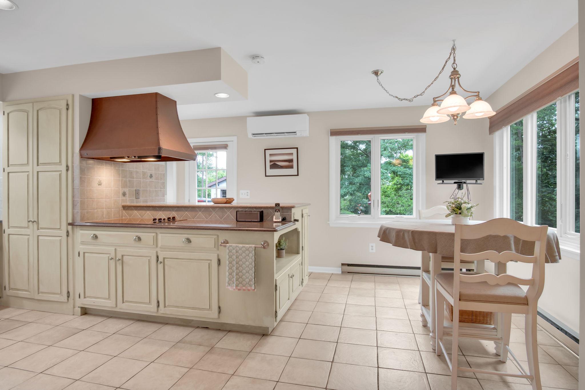 1911 Longs Gap Road Carlisle, PA 17013 - Photo 26 of 78 Beautiful, modern kitchen
