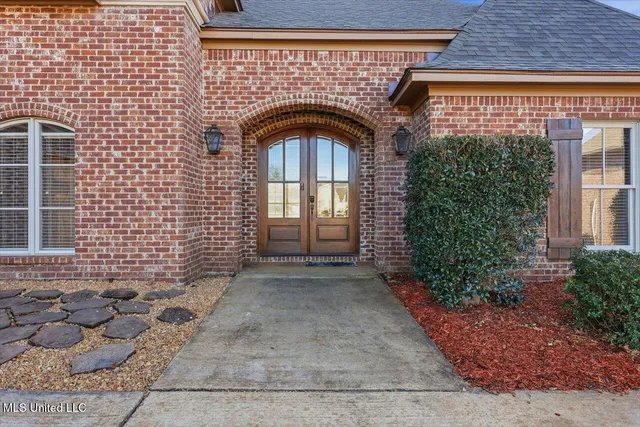 $524,800 | 113 Fontanelle Boulevard, Madison, MS 39110