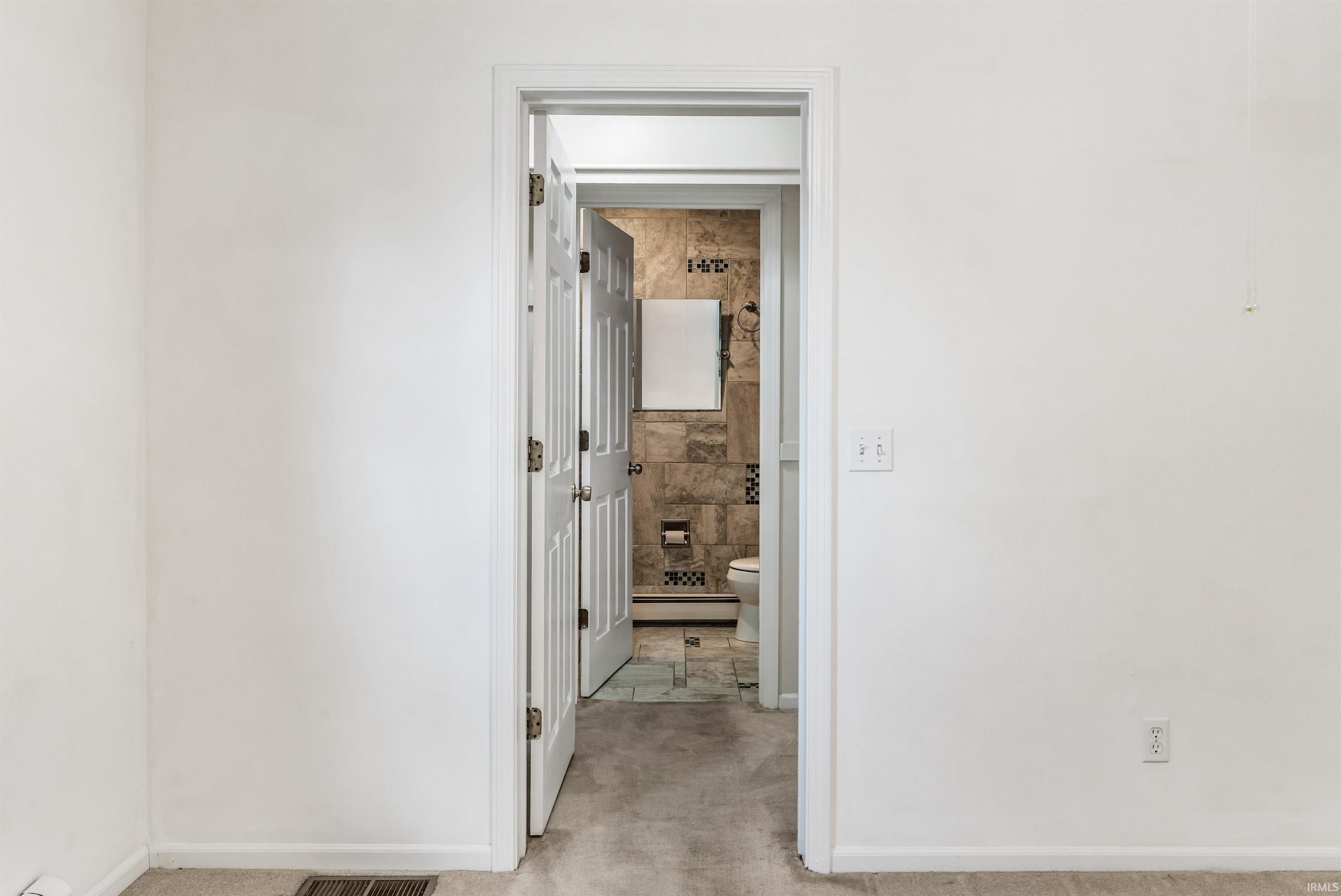 308 West Oak Street Butler, IN 46721 - Photo 17 of 36