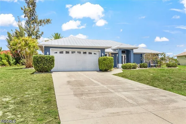$489,000 | 1137 Southwest 37th Street, Cape Coral, FL 33914