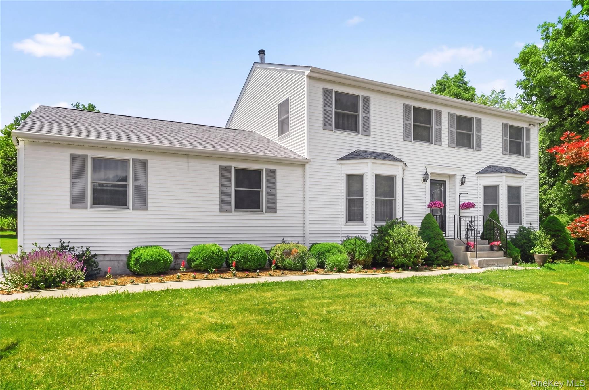 311 New Vernon Road Middletown, NY 10940 - Photo 3 of 49