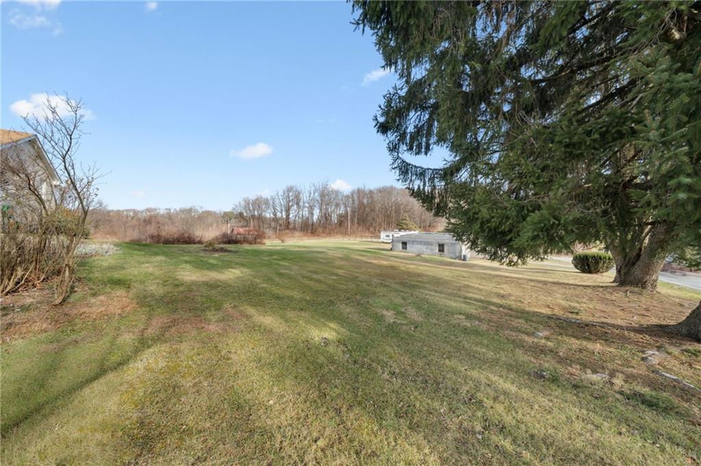 2033 Bushy Run Road Jeannette, PA 15644 - Photo 14 of 27