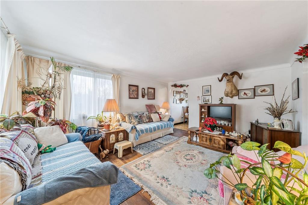 2033 Bushy Run Road Jeannette, PA 15644 - Photo 2 of 27