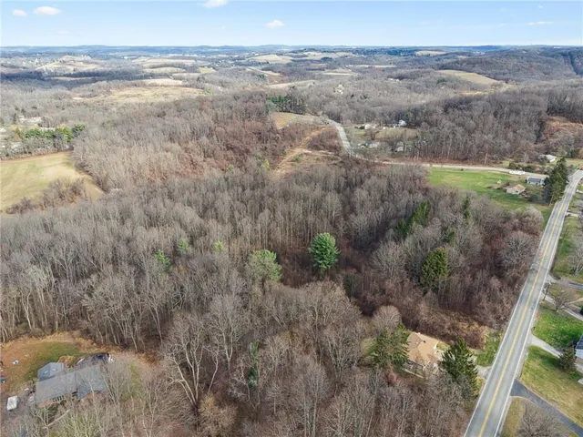 $599,900 | 2033 Bushy Run Road, Jeannette, PA 15644