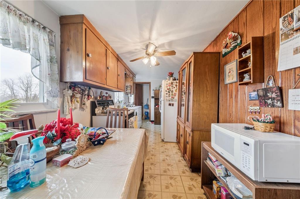 2033 Bushy Run Road Jeannette, PA 15644 - Photo 5 of 27