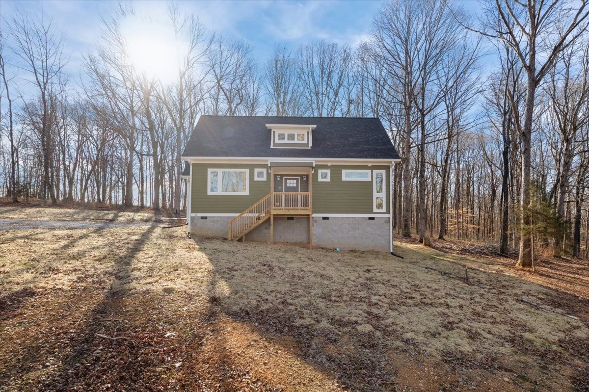 a house view with a outdoor space