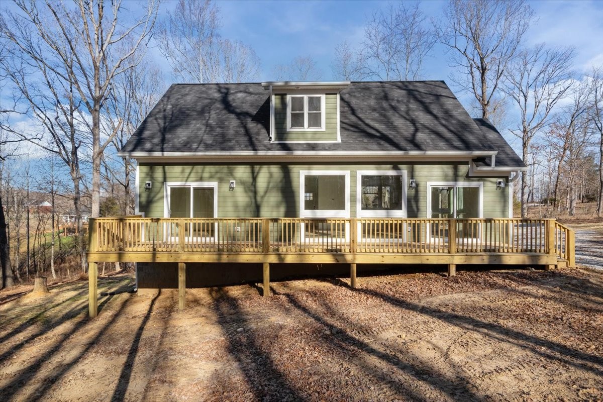 1050 Promise Land Road Charlotte, TN 37036 - Photo 29 of 29 a front view of a house with a yard