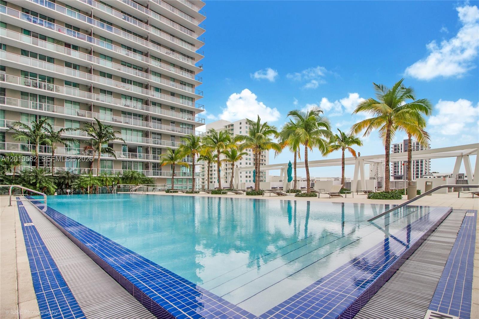 79 Southwest 12th Street, Unit 2306S Miami, FL 33130 - Photo 21 of 38