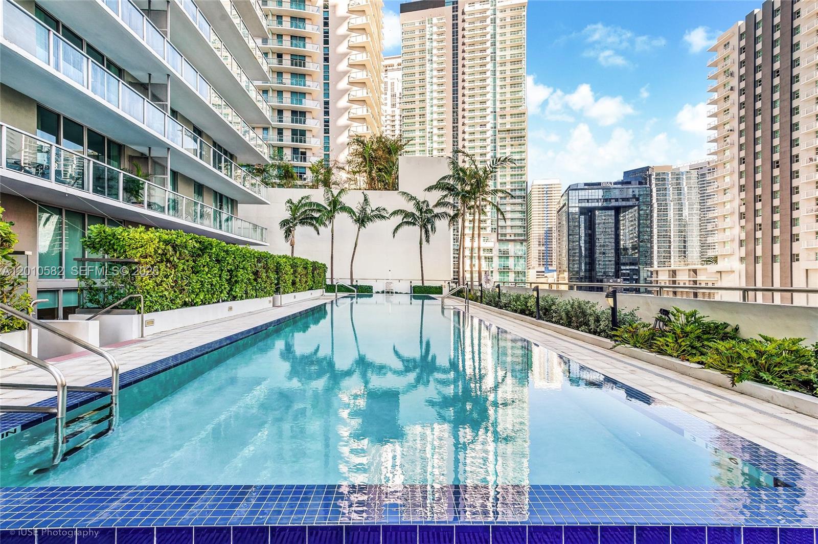 79 Southwest 12th Street, Unit 2306S Miami, FL 33130 - Photo 24 of 38