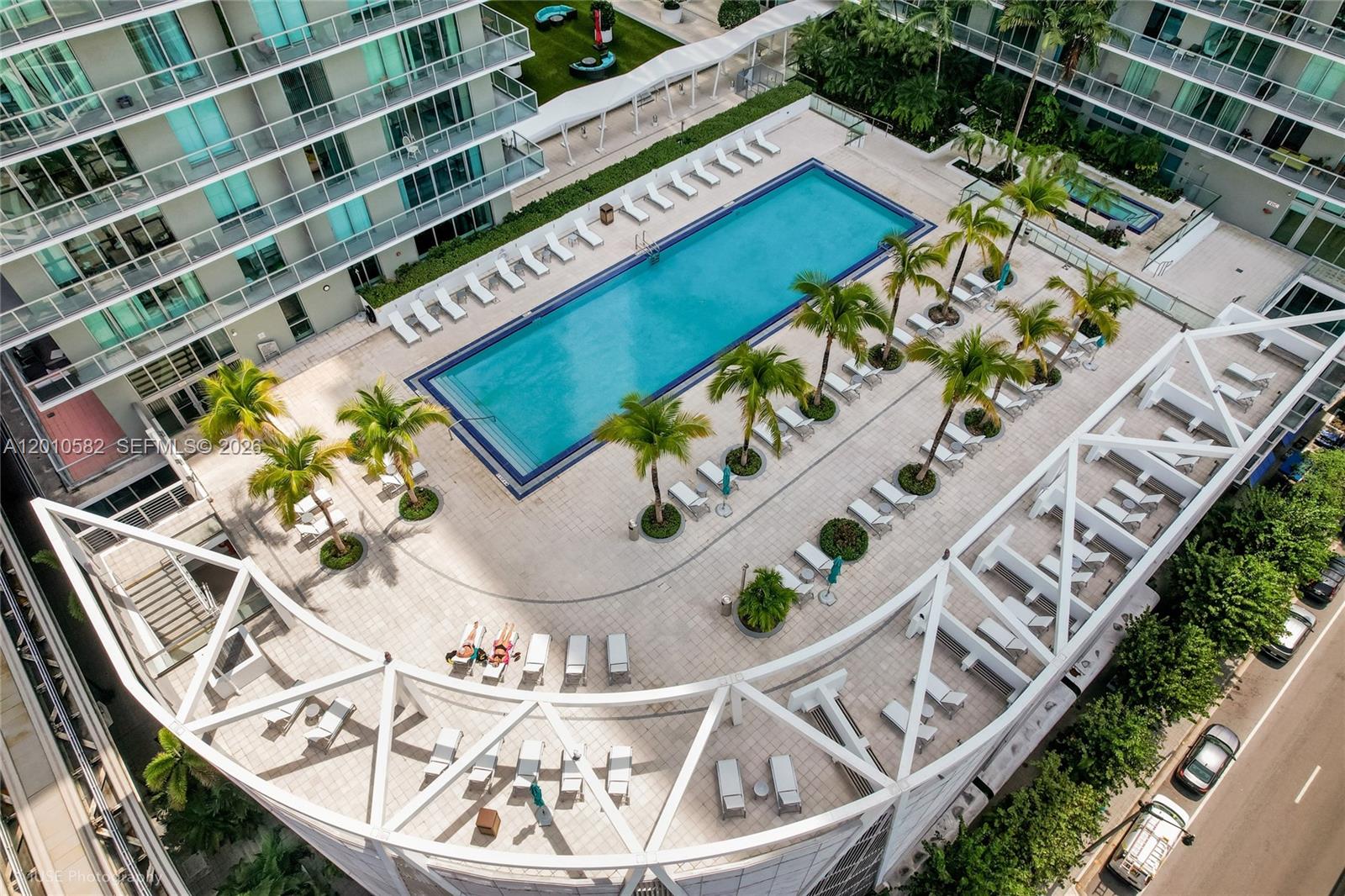 79 Southwest 12th Street, Unit 2306S Miami, FL 33130 - Photo 25 of 38