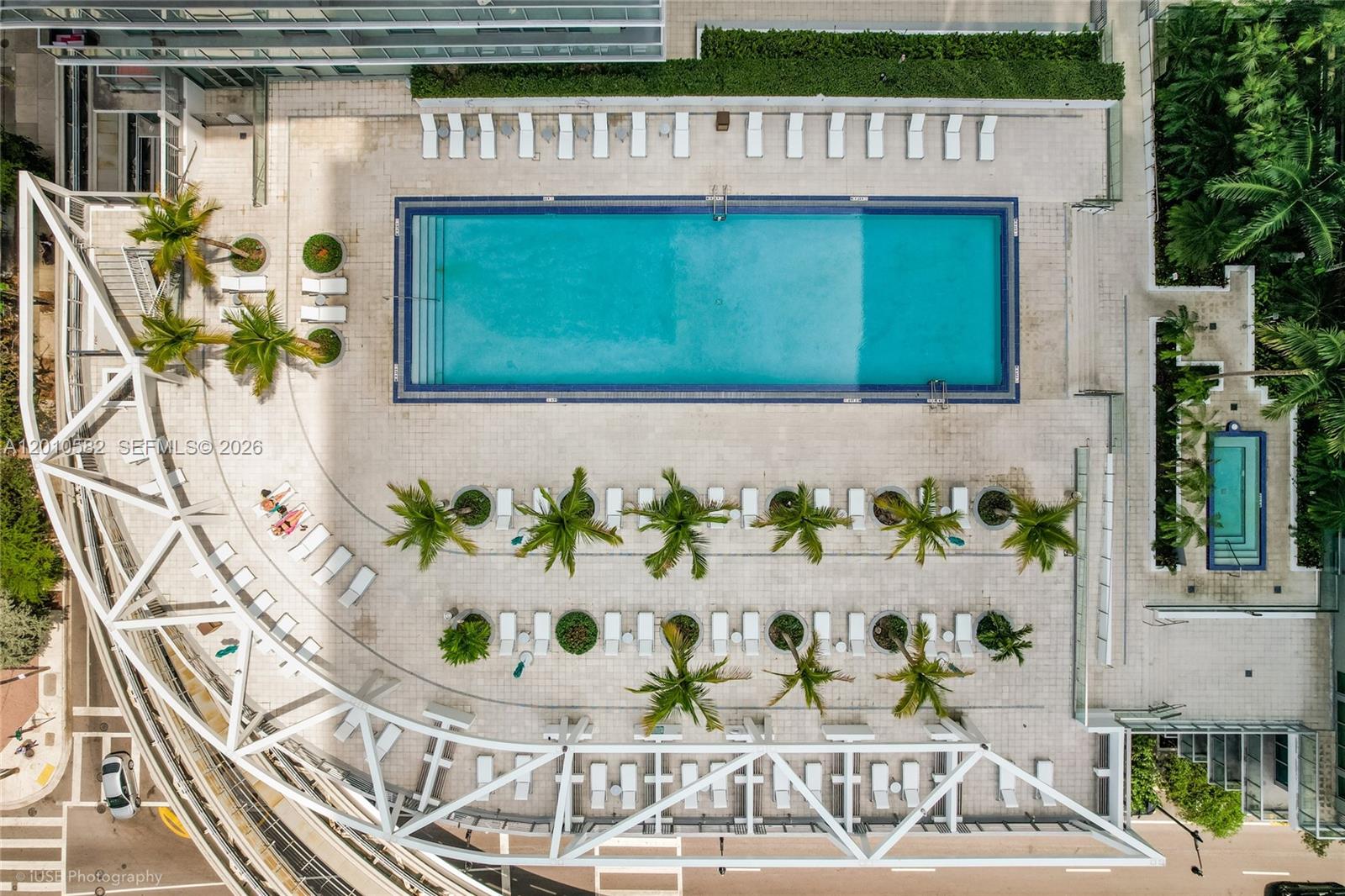 79 Southwest 12th Street, Unit 2306S Miami, FL 33130 - Photo 26 of 38