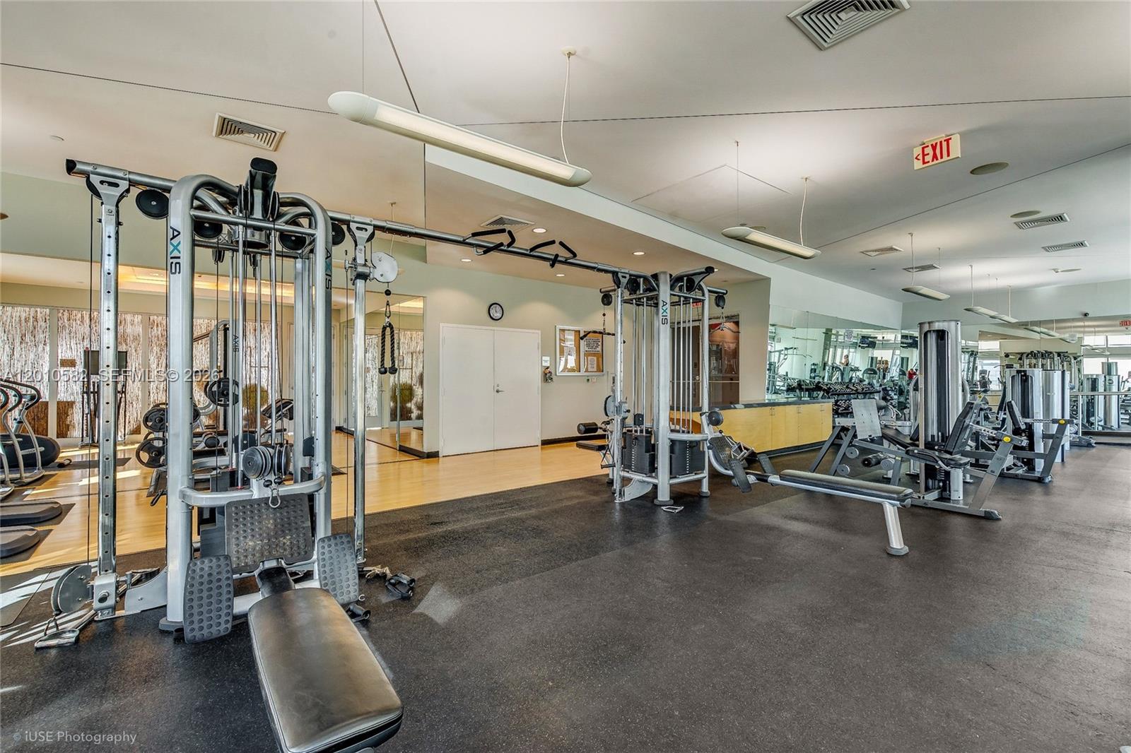 79 Southwest 12th Street, Unit 2306S Miami, FL 33130 - Photo 28 of 38