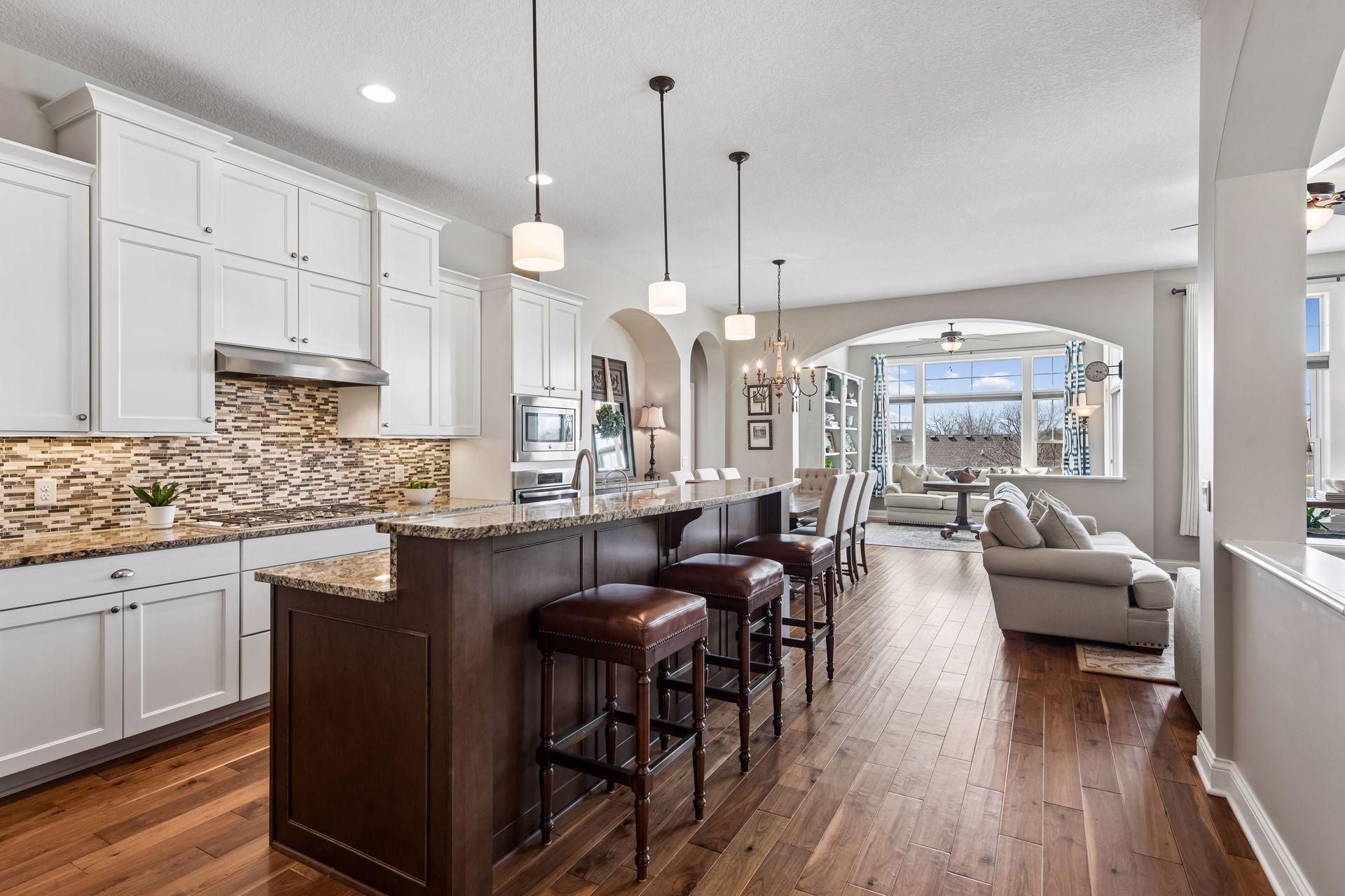 8800 Lake Riley Drive Chanhassen, MN 55317 - Photo 3 of 45