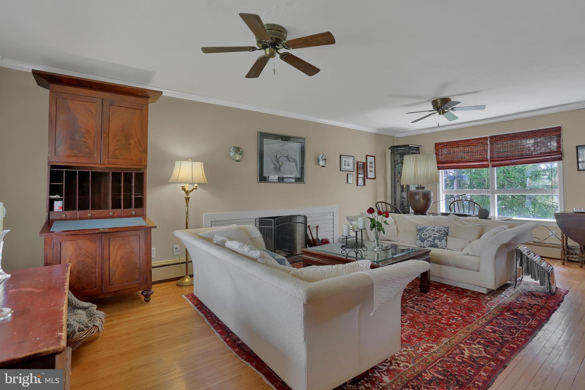 762 Glendale Road York, PA 17403 - Photo 2 of 51 Gallery Image 2