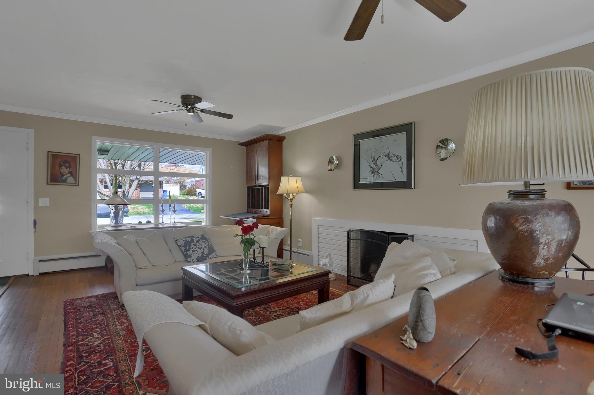 762 Glendale Road York, PA 17403 - Photo 3 of 51 Gallery Image 3