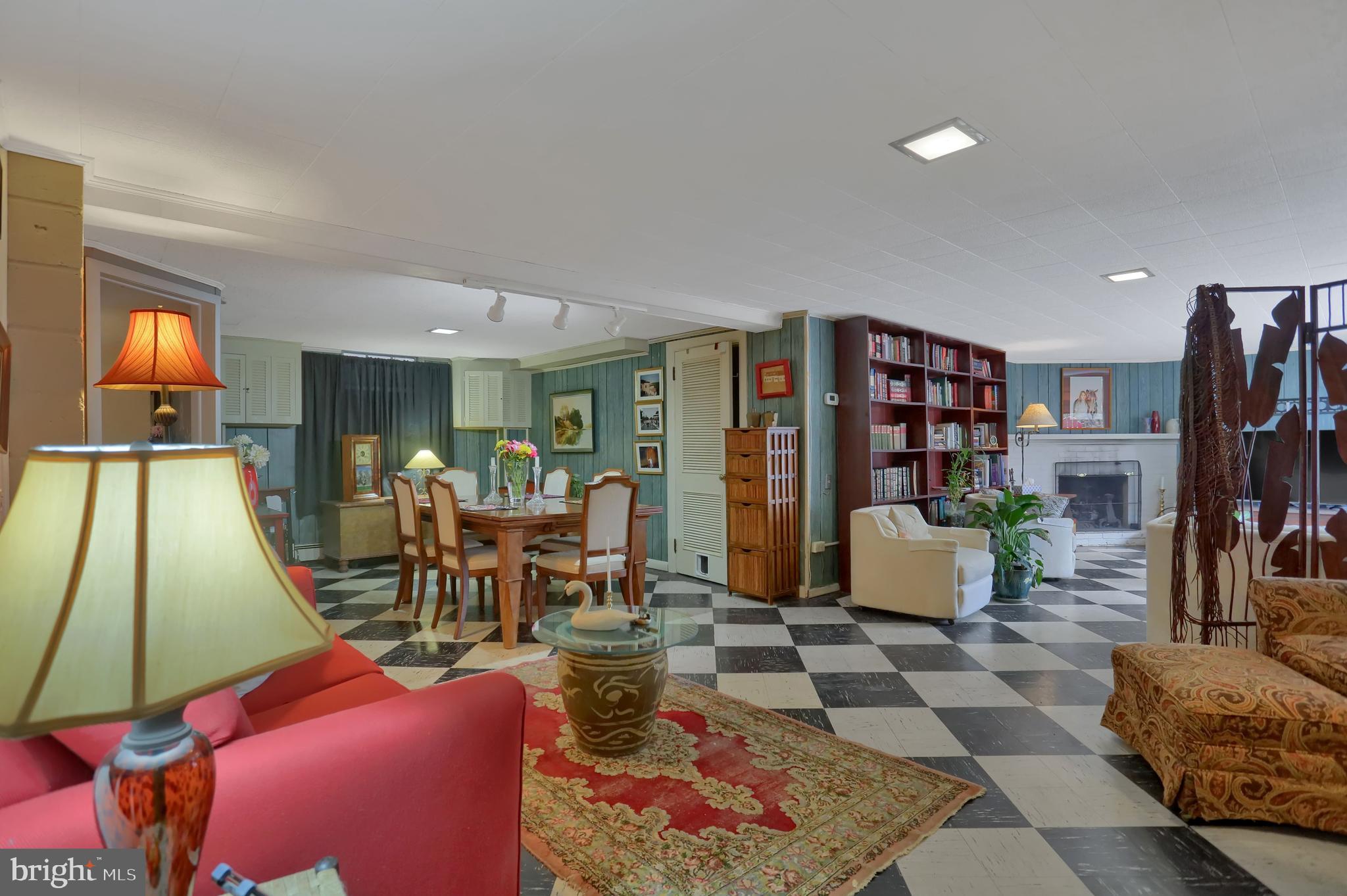 762 Glendale Road York, PA 17403 - Photo 26 of 51 Gallery Image 26