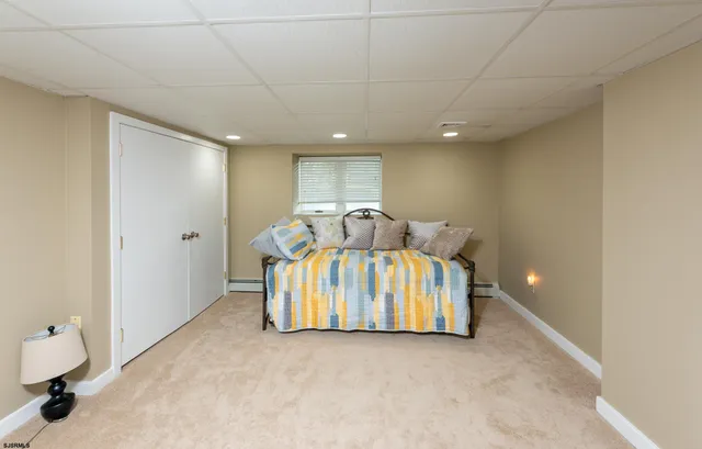 a view of a livingroom with furniture