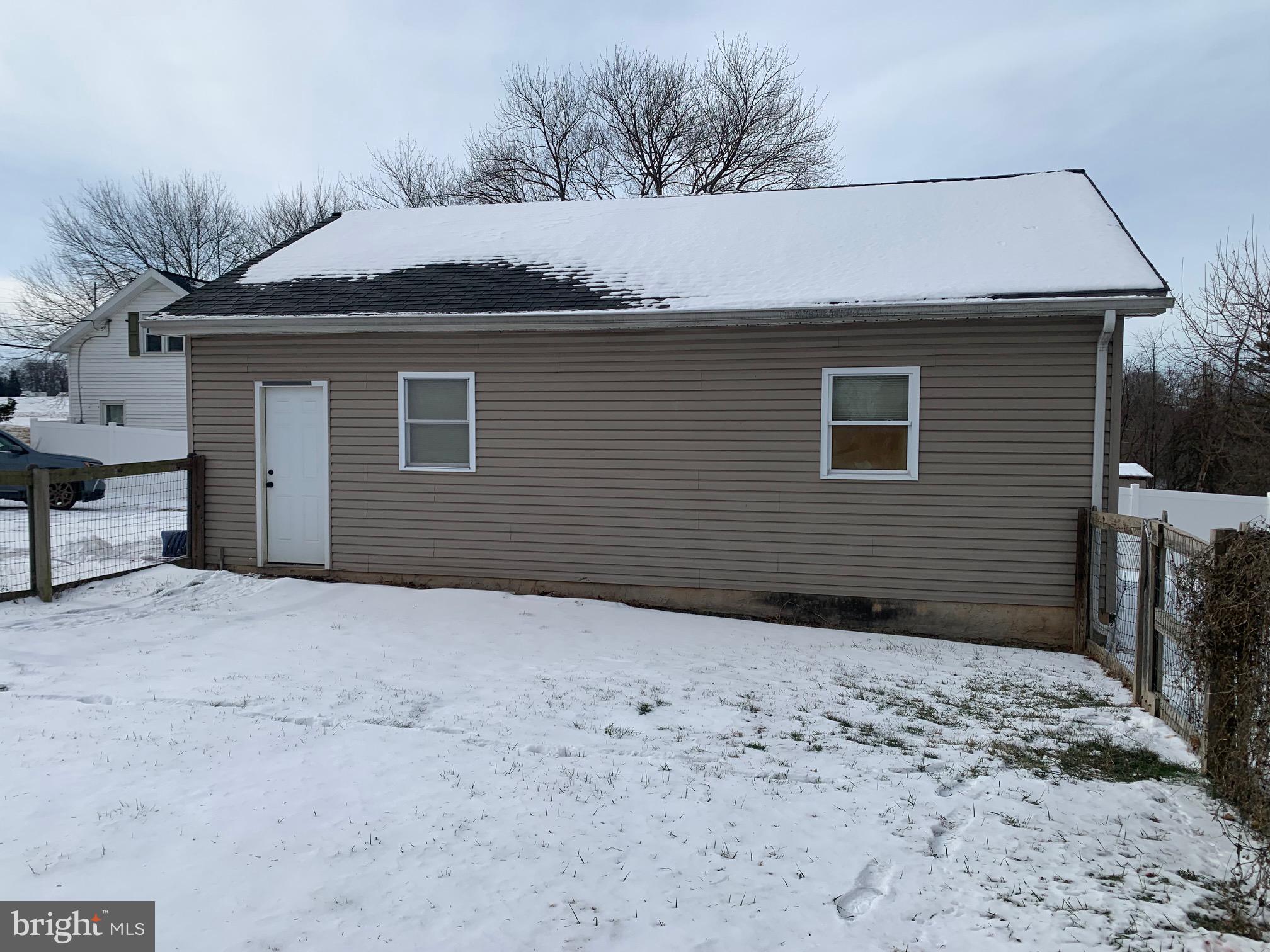 560 Blooming Grove Road Hanover, PA 17331 - Photo 3 of 37 a backyard of a house