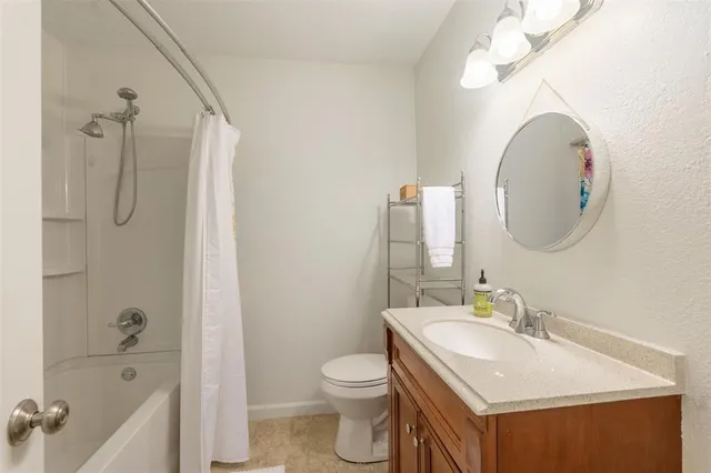 $285,000 | 12752 Honeysuckle Circle, Eustace, TX 75124