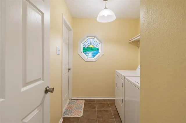 $285,000 | 12752 Honeysuckle Circle, Eustace, TX 75124