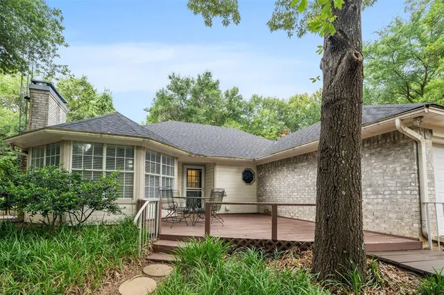 $285,000 | 12752 Honeysuckle Circle, Eustace, TX 75124