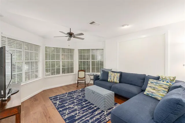 $285,000 | 12752 Honeysuckle Circle, Eustace, TX 75124