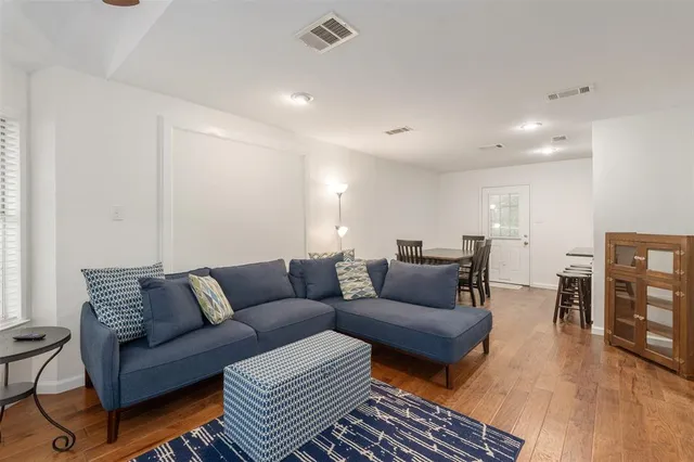 $285,000 | 12752 Honeysuckle Circle, Eustace, TX 75124