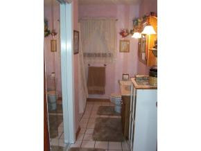 233 Peoples Road Bristol, TN 37620 - Photo 6 of 9 Photo 6