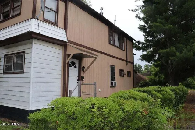$260,000 | 1114 9th Avenue, Schenectady, NY 12303