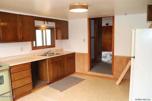 $260,000 | 1114 9th Avenue, Schenectady, NY 12303