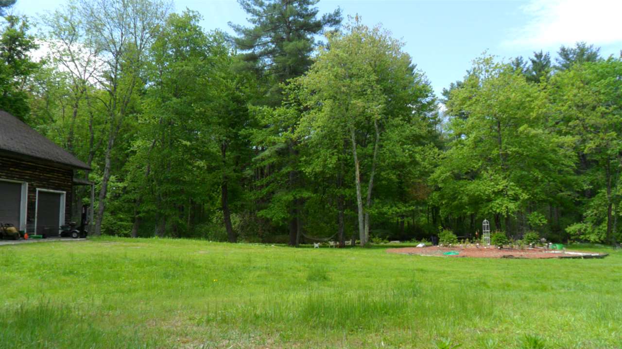 120 Lawrence Road Salem, NH 03079 - Photo 16 of 33