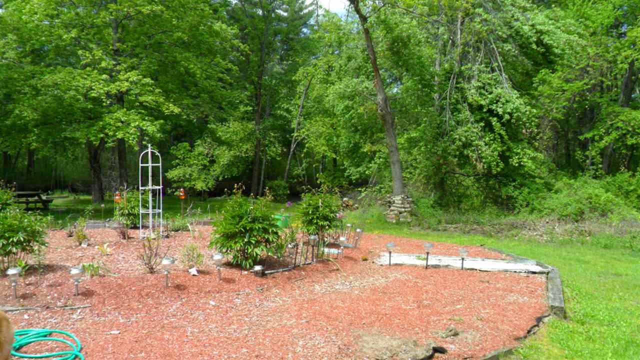 120 Lawrence Road Salem, NH 03079 - Photo 19 of 33