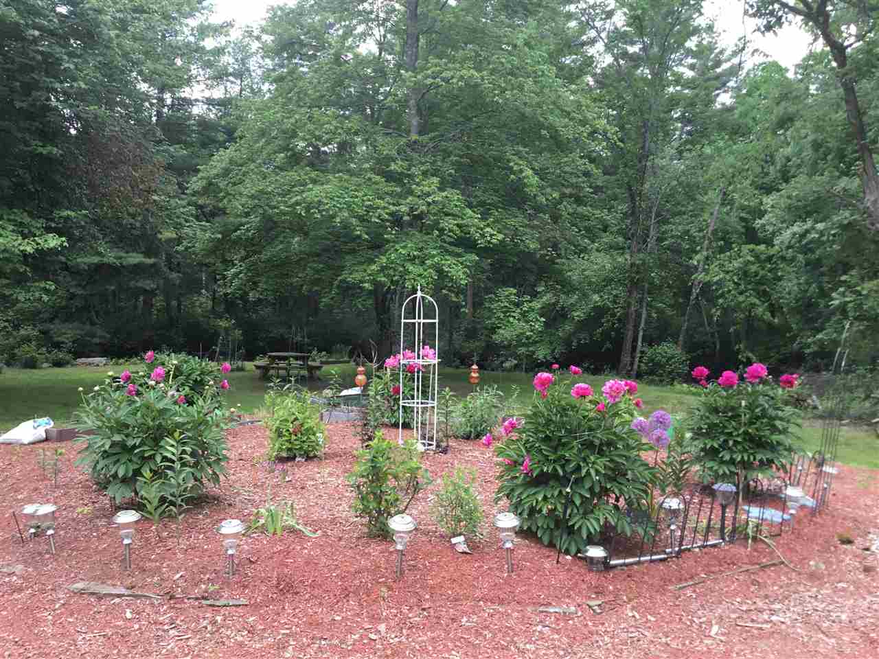 120 Lawrence Road Salem, NH 03079 - Photo 30 of 33