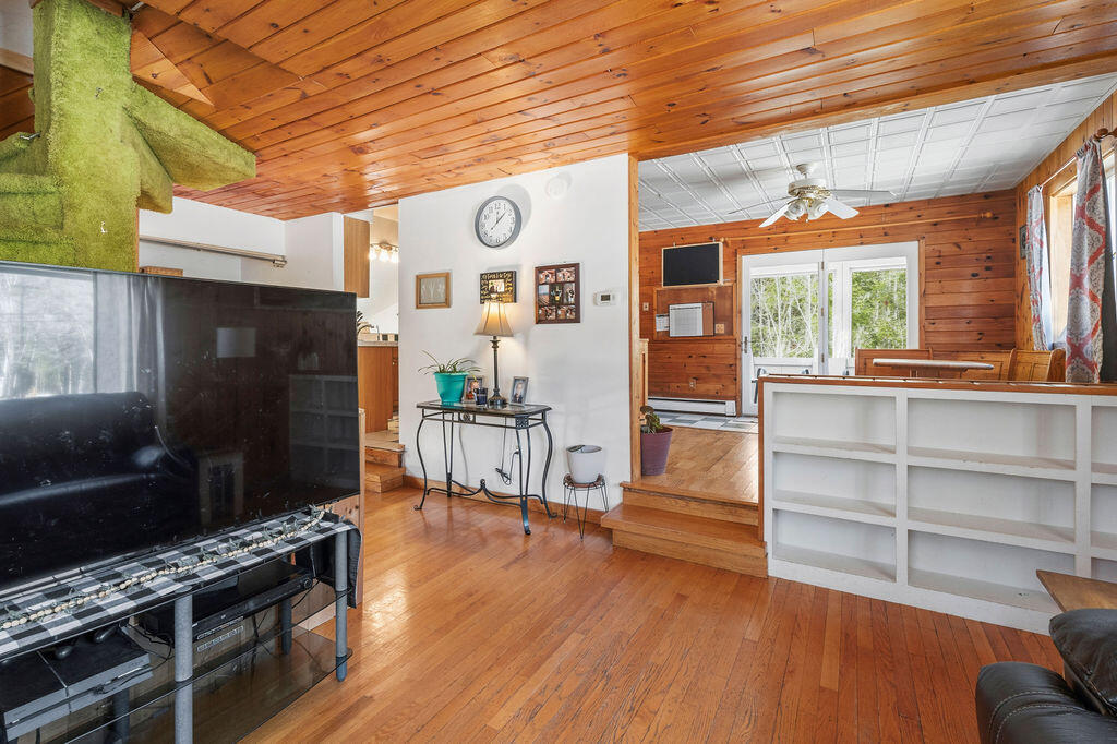 411 Levenseller Road Holden, ME 04429 - Photo 19 of 46 IMG_4026