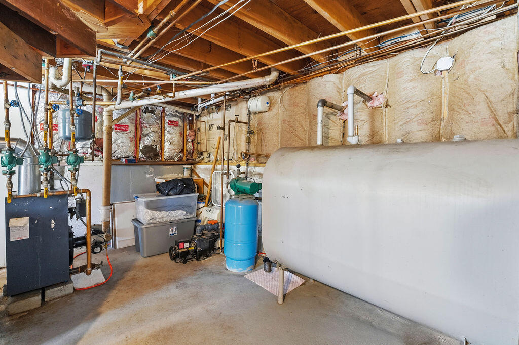 411 Levenseller Road Holden, ME 04429 - Photo 24 of 46 IMG_4033