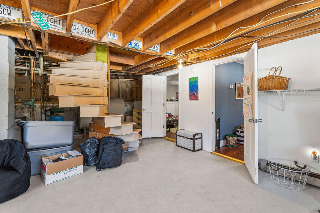 411 Levenseller Road Holden, ME 04429 - Photo 25 of 46 IMG_4017