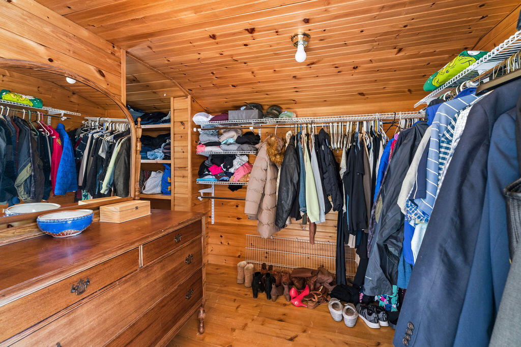 411 Levenseller Road Holden, ME 04429 - Photo 38 of 46 IMG_4008